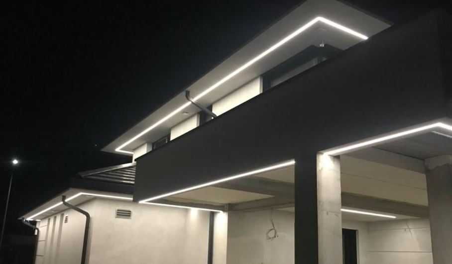 Oświetlenie LED LINIA Podbitka Podsufitka Taras Ganek Wejście Brama