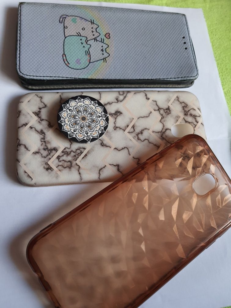 3 etui Samsung Galaxy J7 pusheen