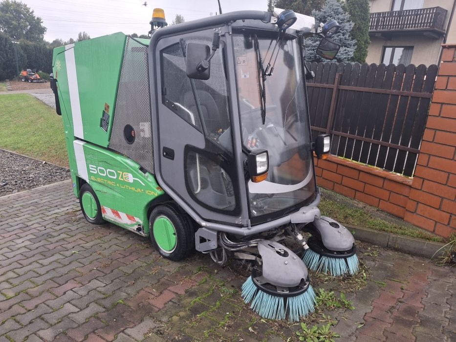 TENNANT 500 ZE Zamiatarka elektryczna