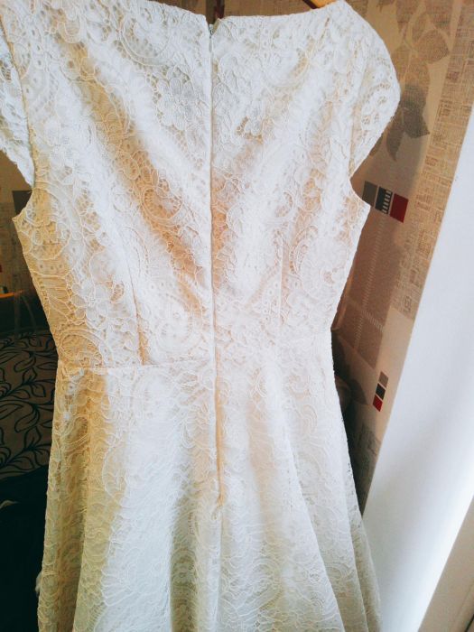 Весільне плаття.