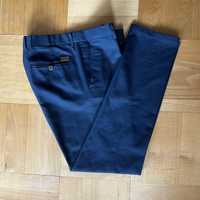 Eleganckie spodnie w kant Massimo Dutti