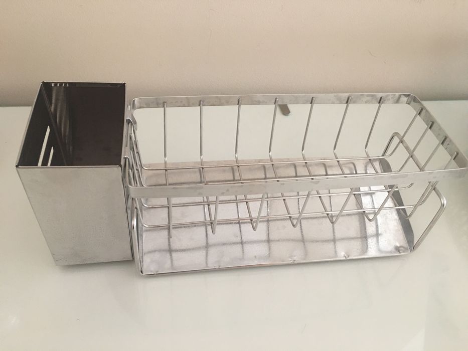 Organizar cozinha esponja talheres