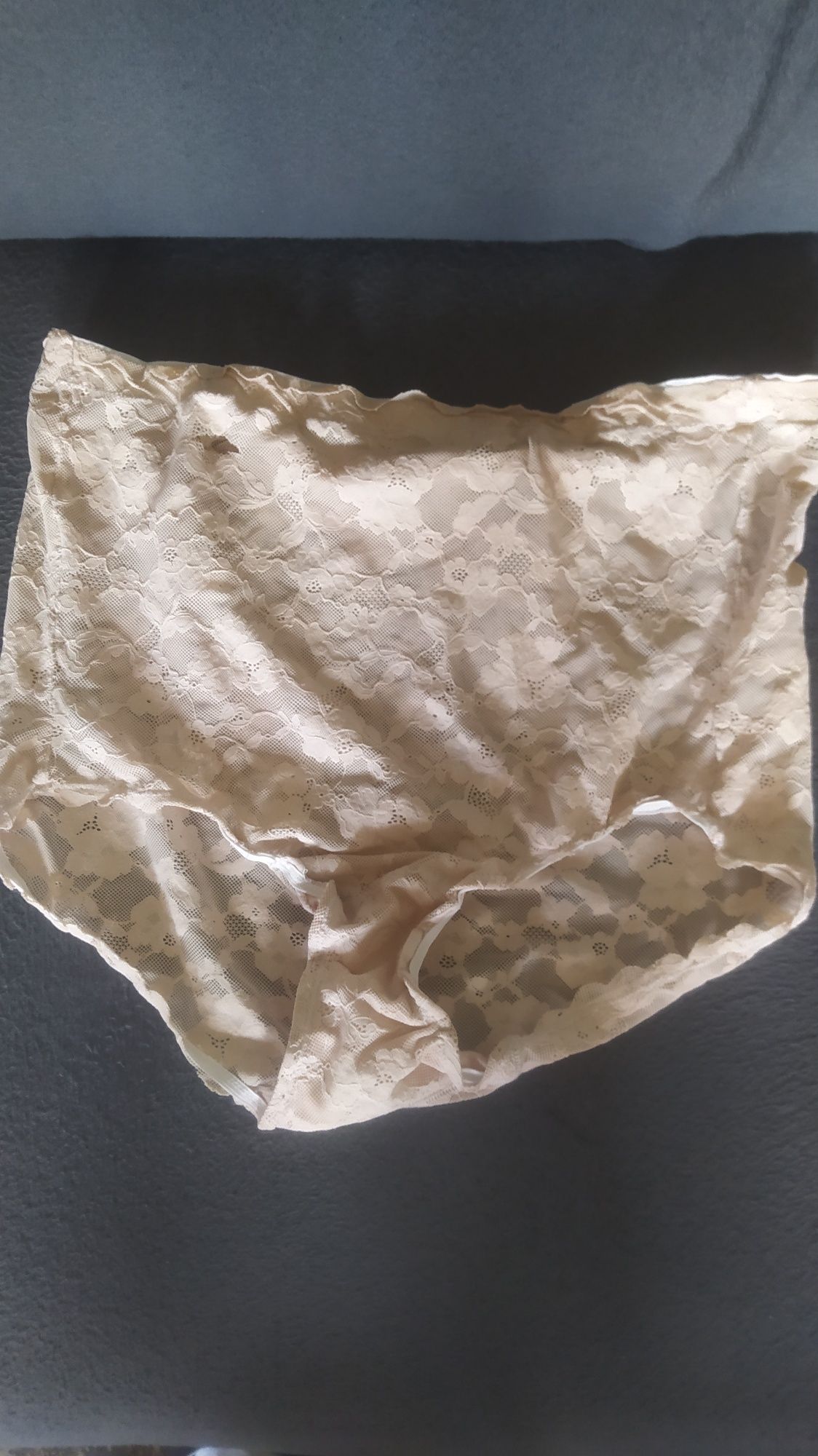 Piękna czarna koszulka nocna Lindex roz 6/7XL+gratis.