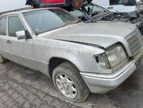 MERCEDES E W124 FL 744 zderzak drzwi błotnik maska klapa lampa części