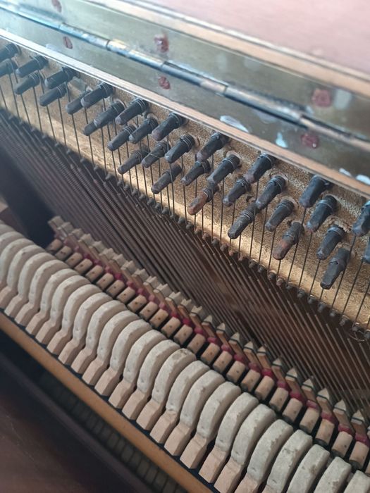 Продам піаніно "Україна"