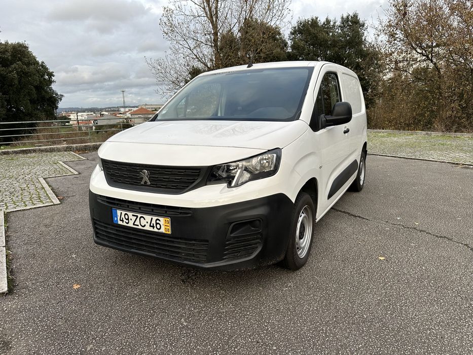 Peugeot Partner 1.6cc – 3 Lugares – IVA Dedutível