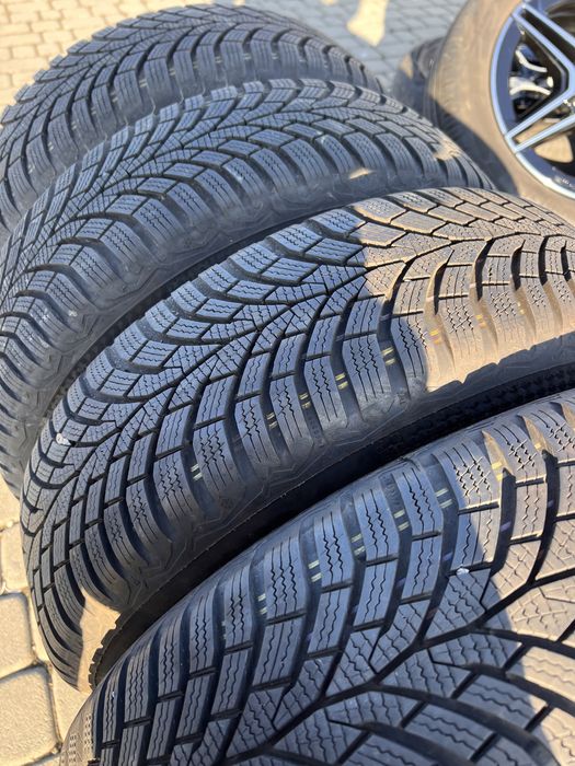 Шини 195/70  r16