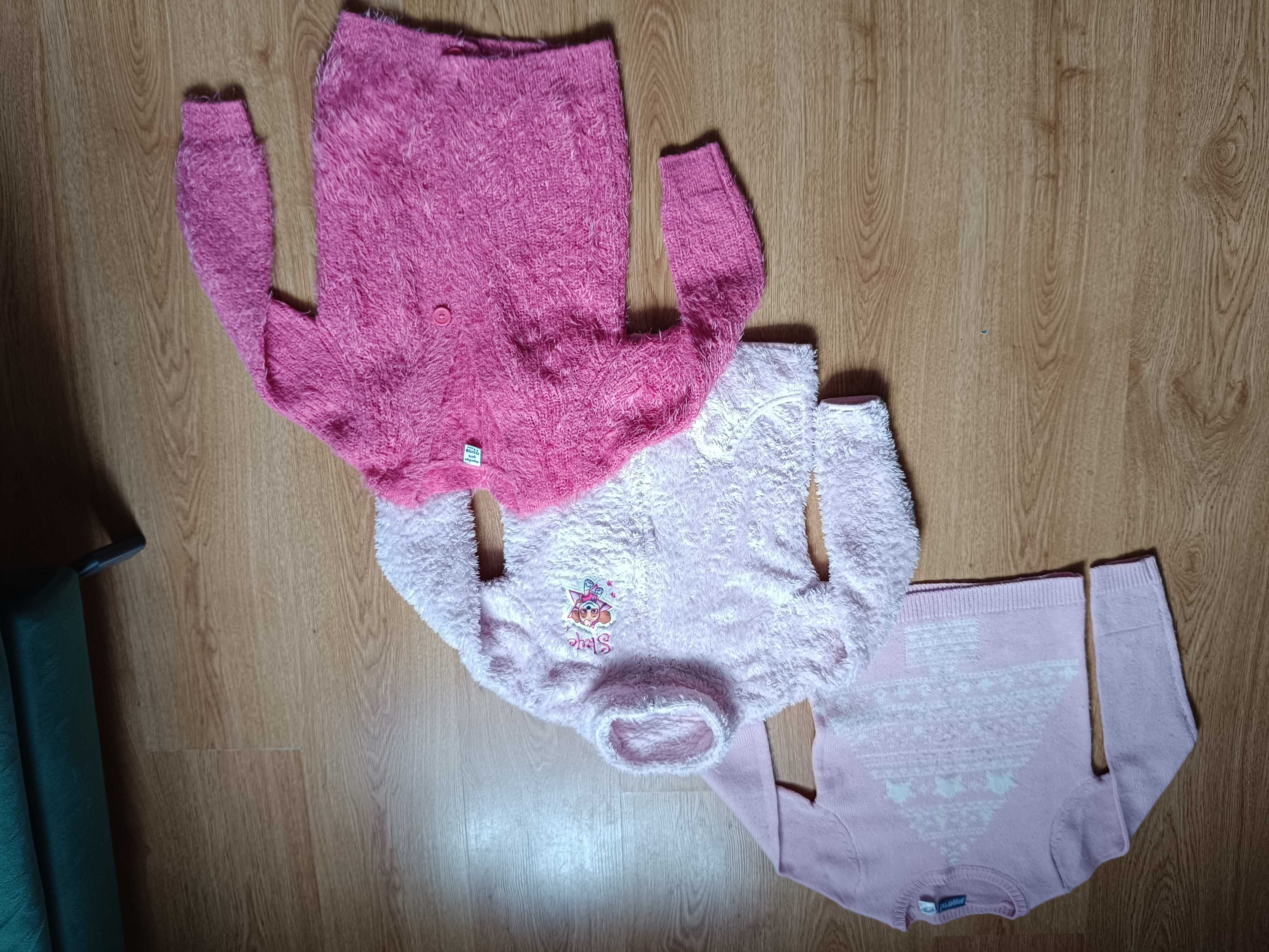 Zestaw ubranek na wiosnę dla dziewczynki r. 122