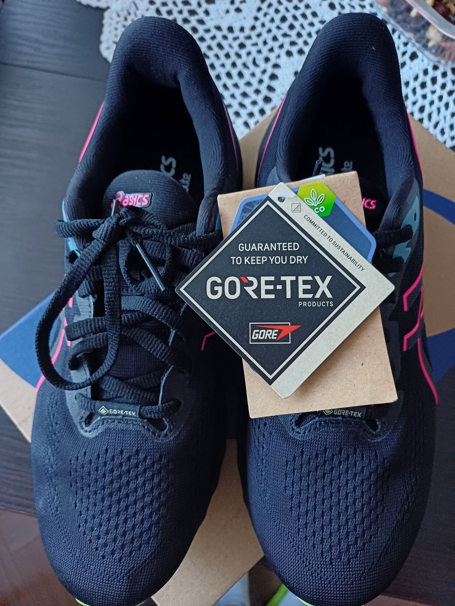 Buty biegowe damskie Asics GT-1000 gore-tex rozm. 39
