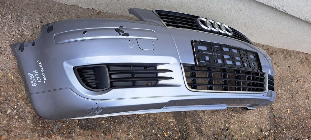 Zderzak przód Audi A3 8P mały grill LY7H kompletny
