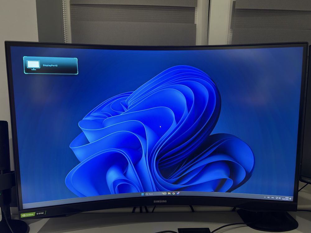 Продам Монітор Samsung GAMING Odyssey G7 (LC27G75TQ)