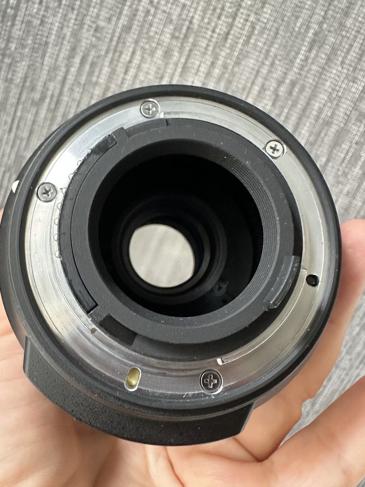 Nikon AF-S DX Nikkor 16-80 mm f/2,8-4E ED VR