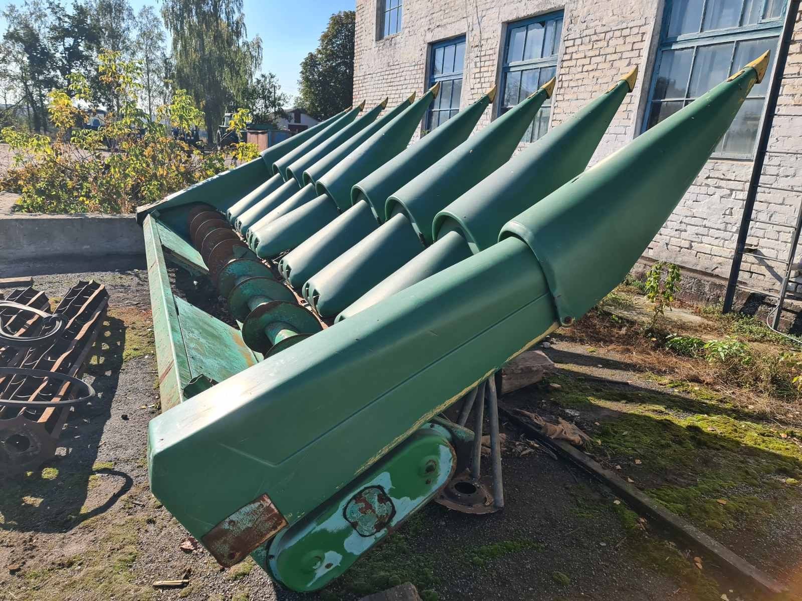 Жатка кукурудзяна ДЖОН ДІР 892, JOHN DEERE 892, жниварка,