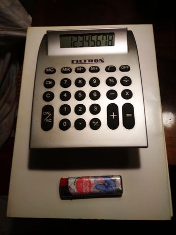 Duży kalkulator.