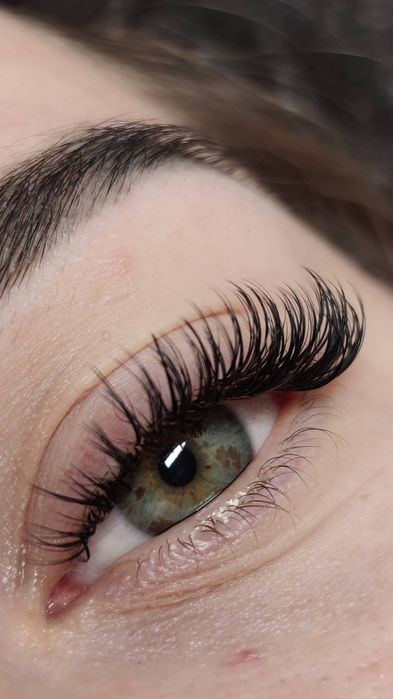 Нарощування вій. Наращивание ресниц.