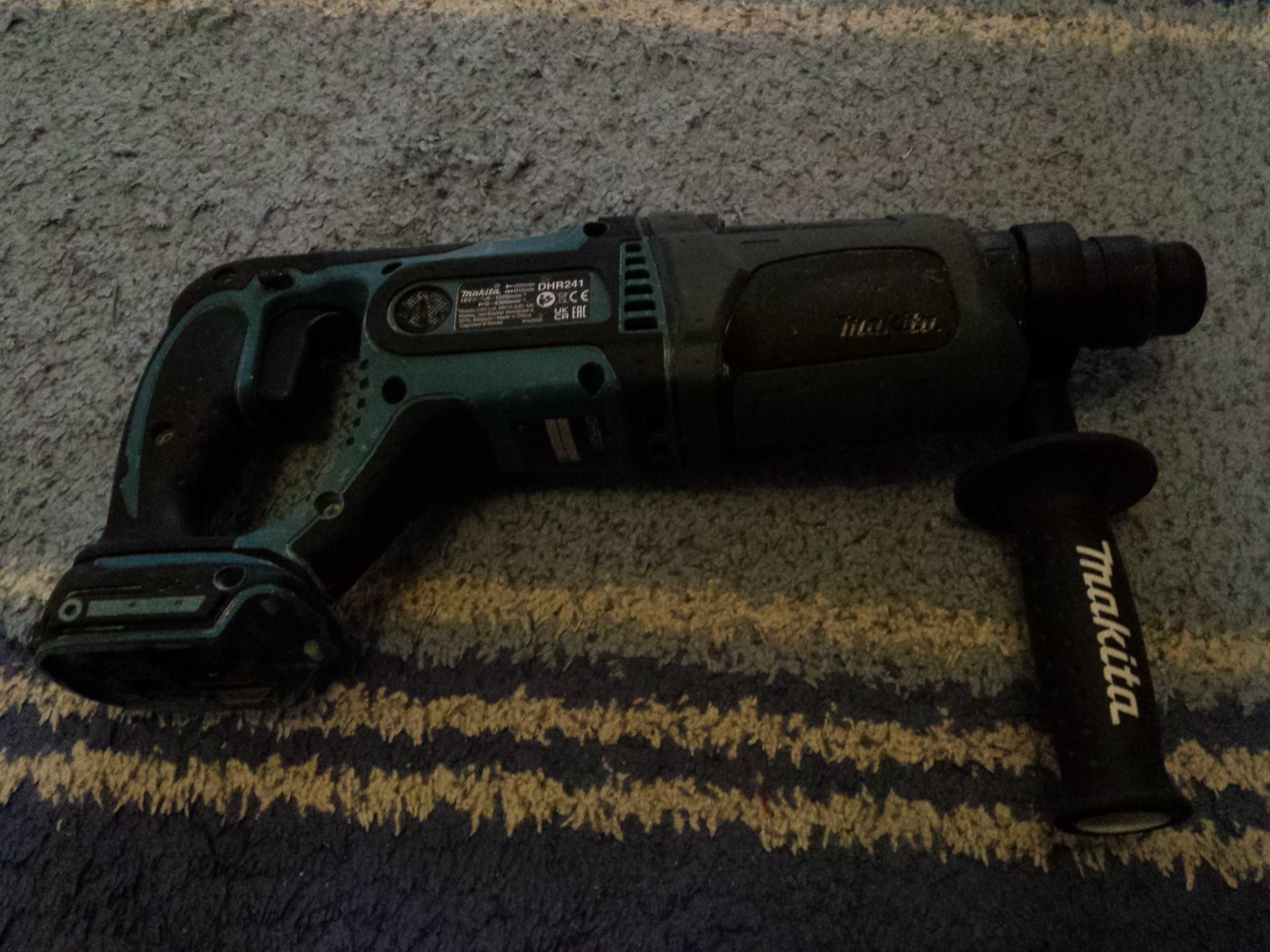 Makita DHR241 młotowiertarka 18V LXT SDS-Plus akumulatorowa udar kucie
