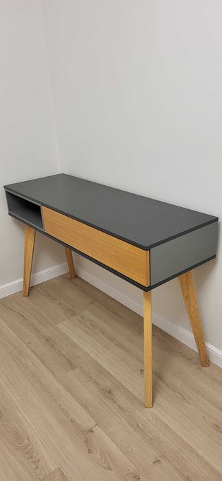 Biurko konsola z szufladą i półką