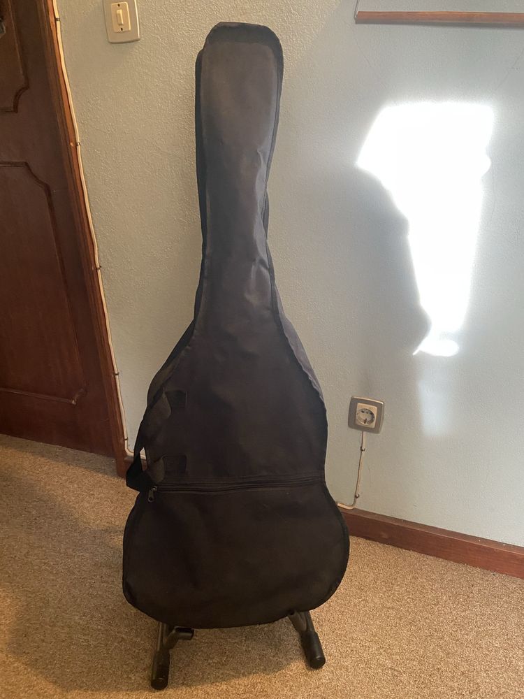 Guitarra clássica Seminova