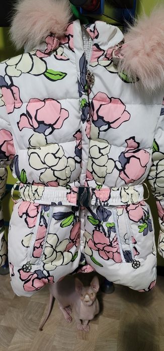 Продам зимний костюм на девочку Kiko