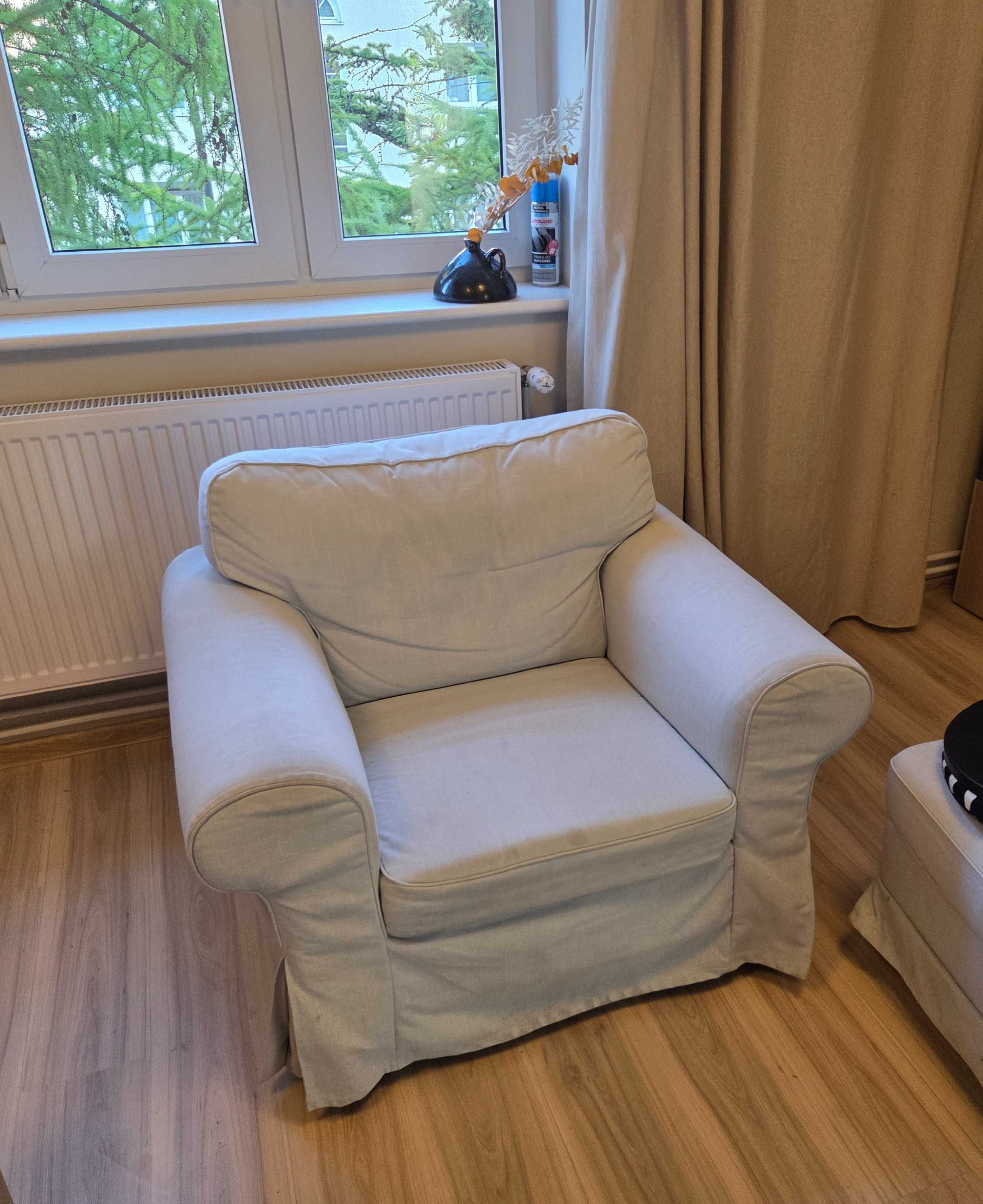 fotel i podnóżek Ektorp IKEA