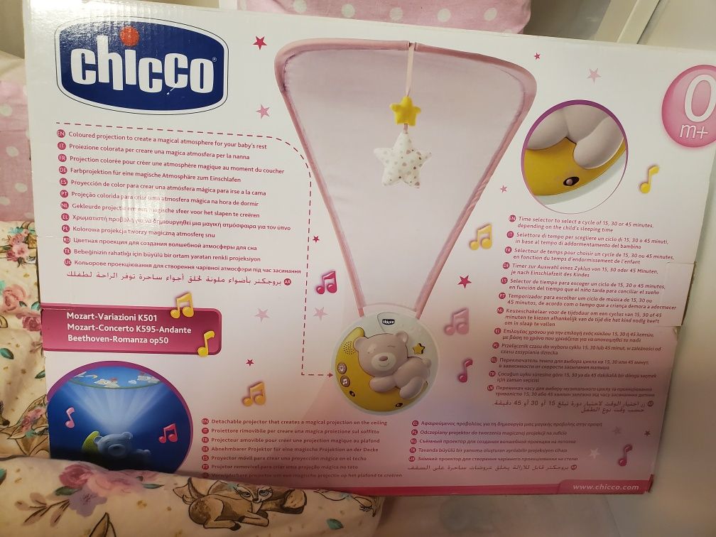 Мобиль  для кроватки chicco с проектором