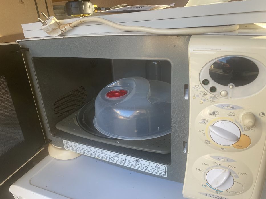 Microondas moulinex , falta-lhe dois botoes de tempo