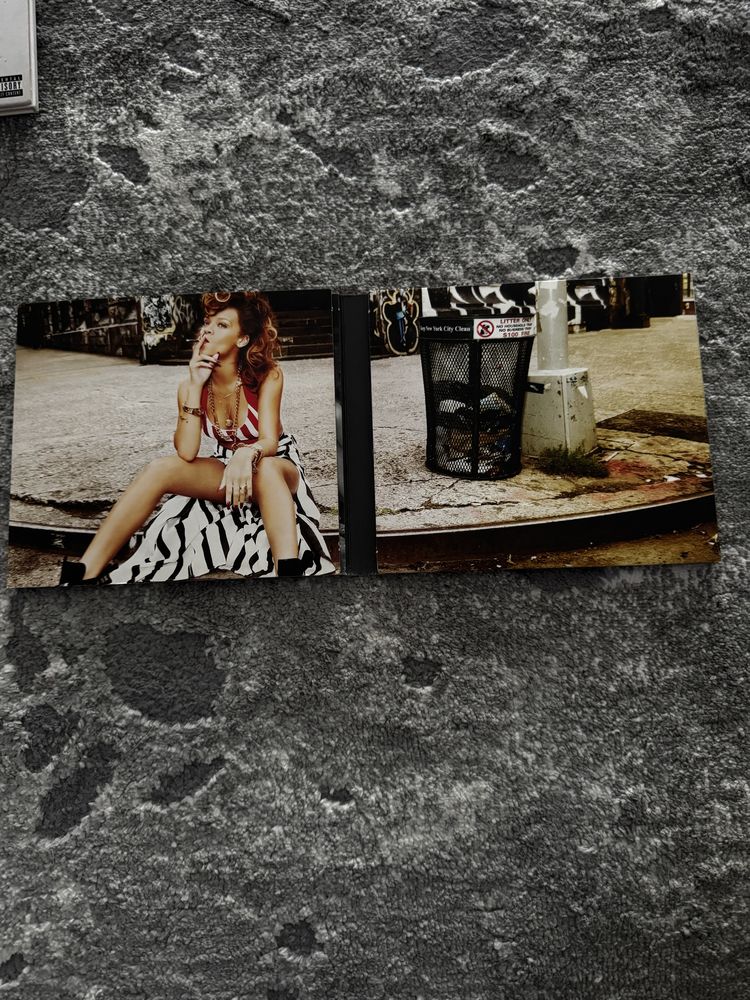 CD - Rihanna TTT