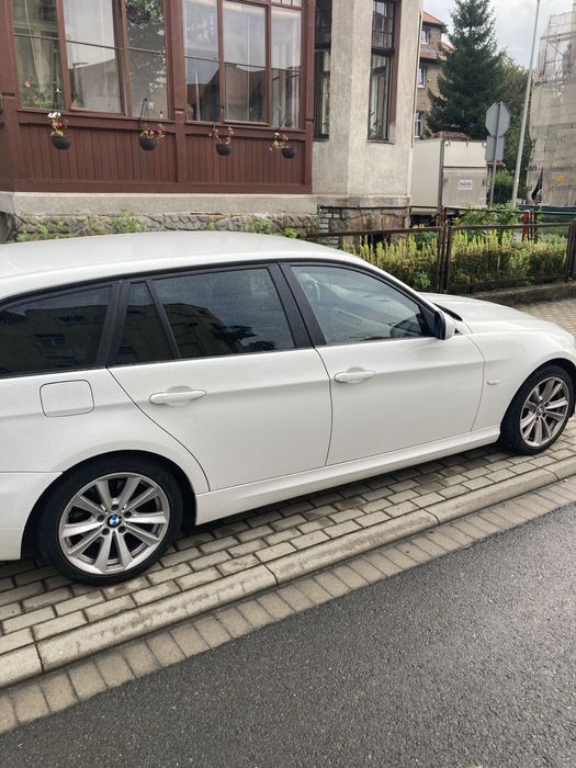 BMW e91 turing 2.0 diesel