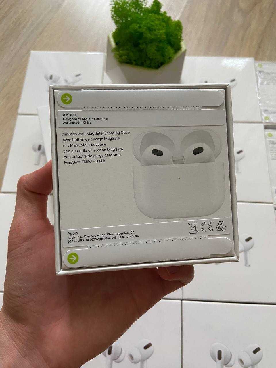 AirPods 3 LUX version