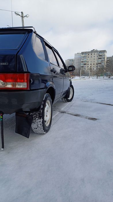 Автомобіль ВАЗ 2109