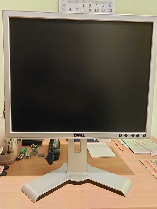 Monitor SAMSUNG SyncMaster XL2370HD + monitor DELL Gratis !!!