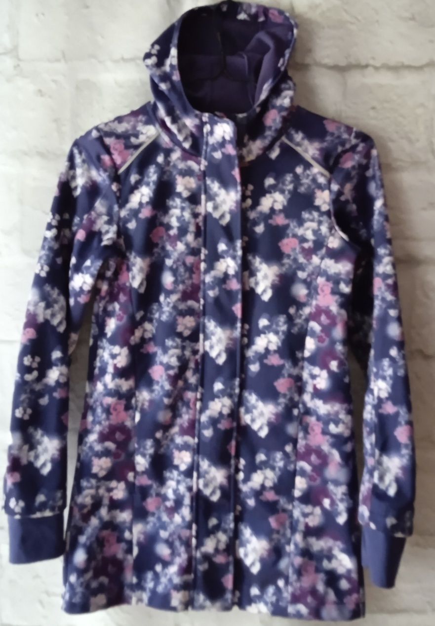 Granatowo-kolorowy płaszczyk CRIVIT softshell 10-12 lat 146-152cm
