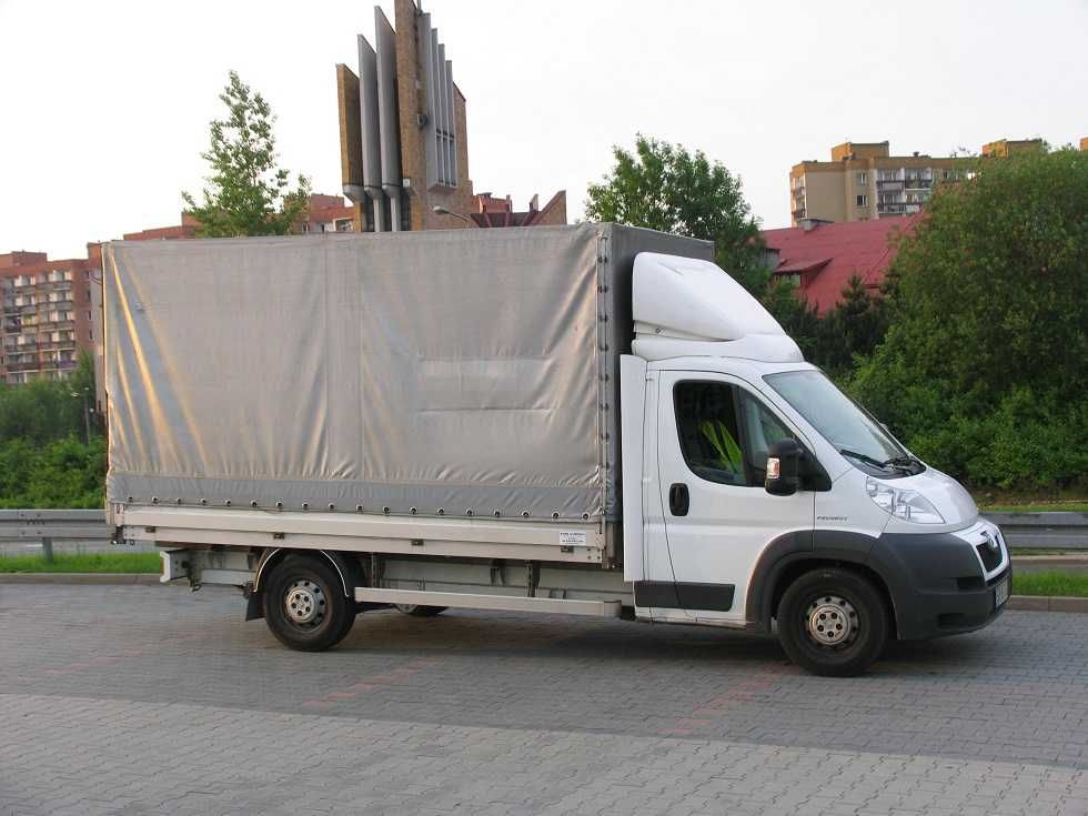 Transport towarów meble AGD bus plandeka Taxi Bagażowe Bielsko-Biała.