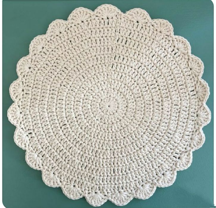 Individuais de mesa em crochê