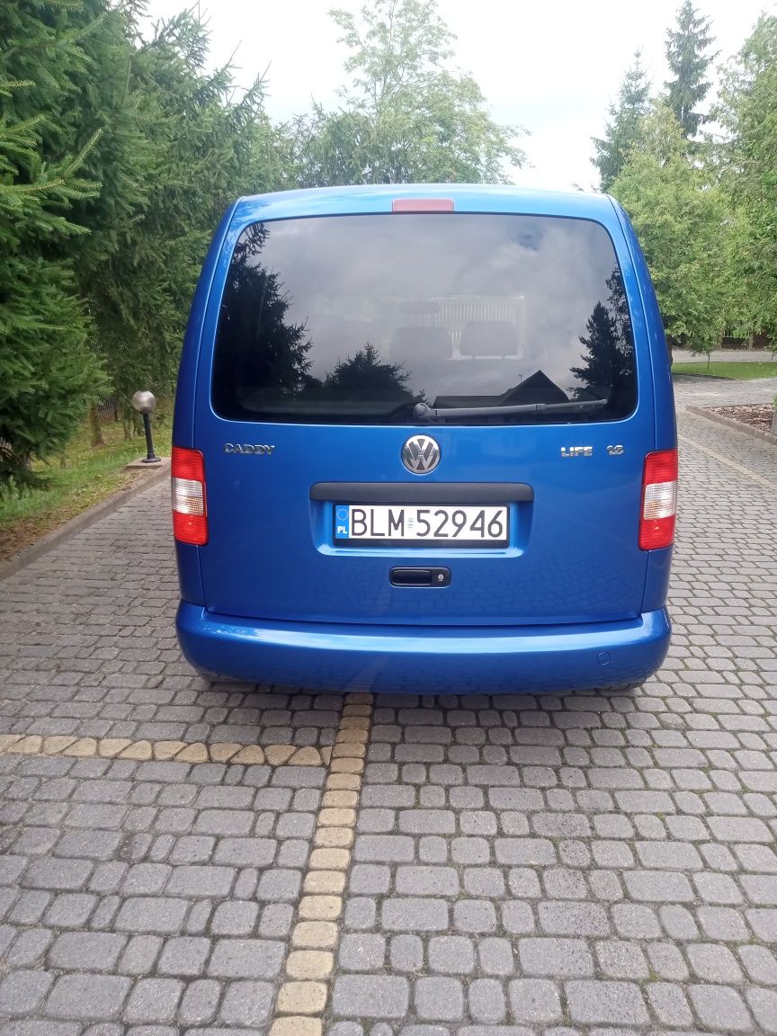 VW Caddy 1.6 benzyna life  2009