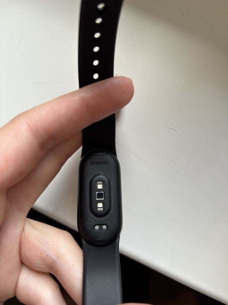 Продам Xiaomi Mi Band 9
