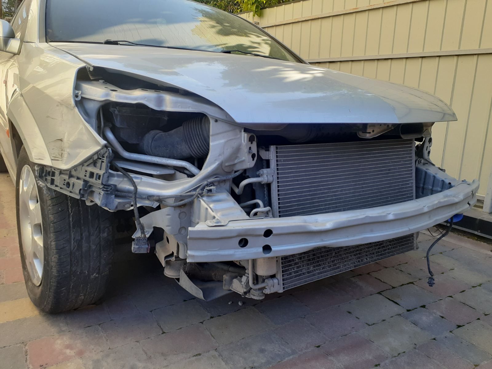 Opel vektra c після незначного дтп