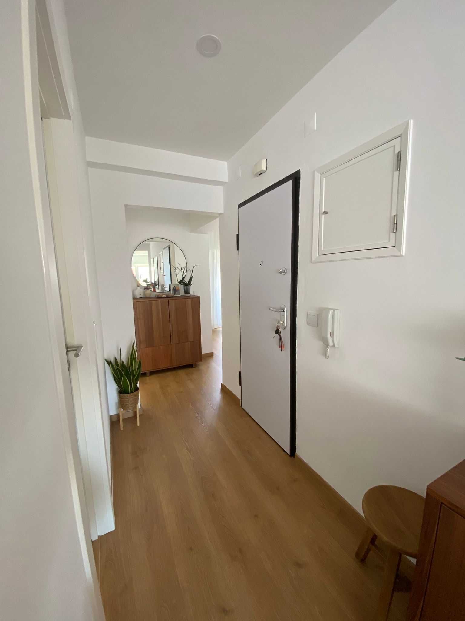 Apartamento T2+1 Loures (Remodelado, 100% equipado)