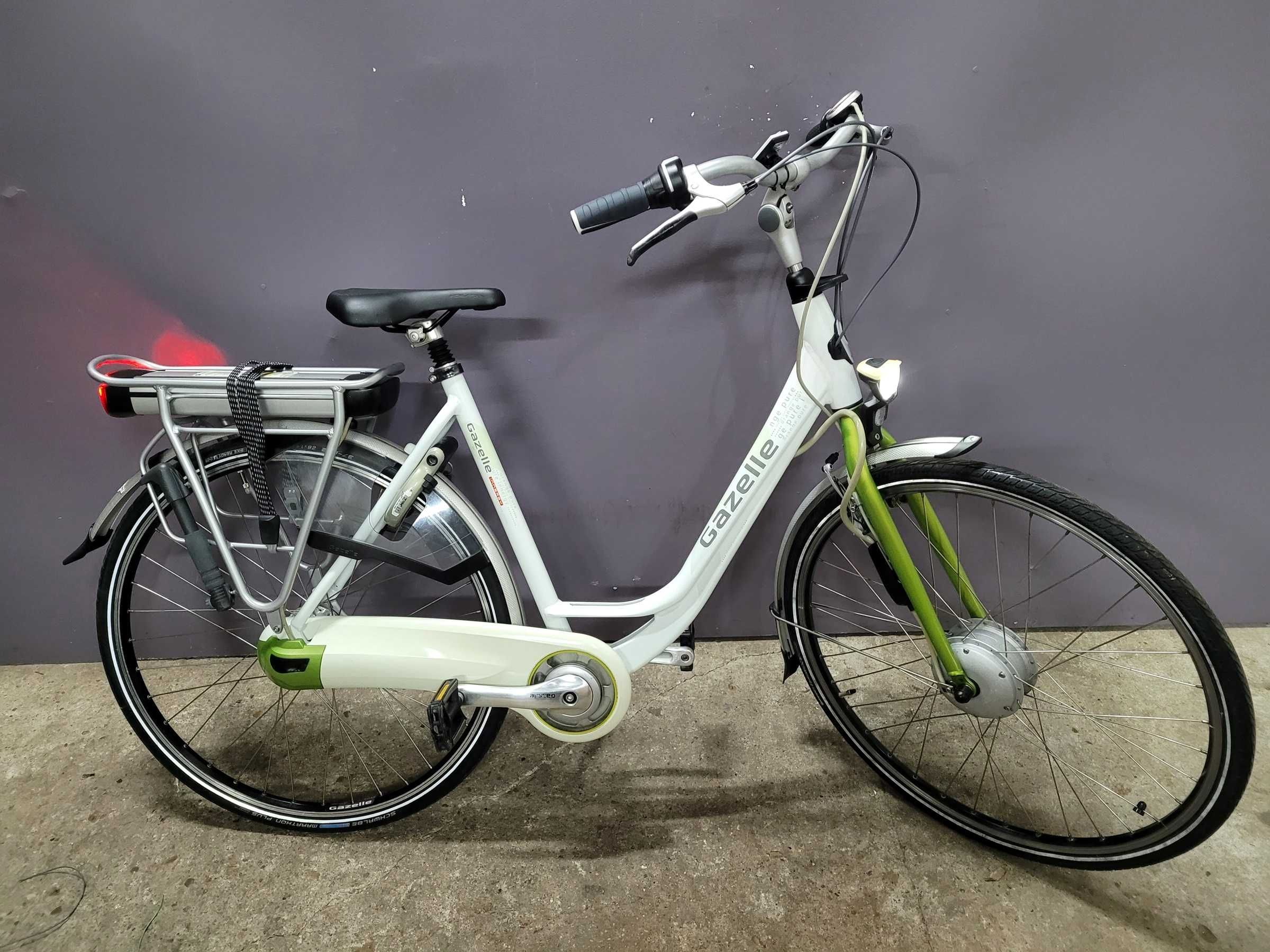 Rower elektryczny GAZELLEPURE. 2300 KM 86 Cykli ładowań 11.2 ah 405wh