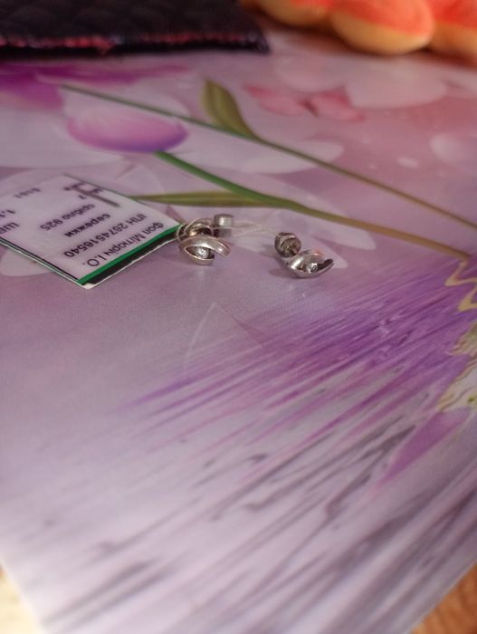Серебряные сережки