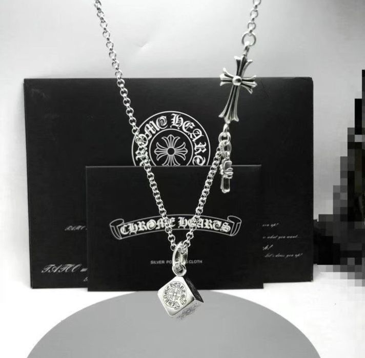 Подвеска Chrome Hearts