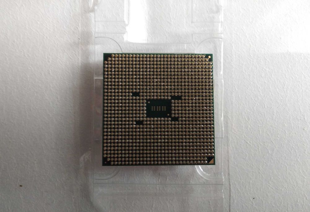Процессор AMD A4 4020 3.2 GHz FM2/FM2+ встроенная графика