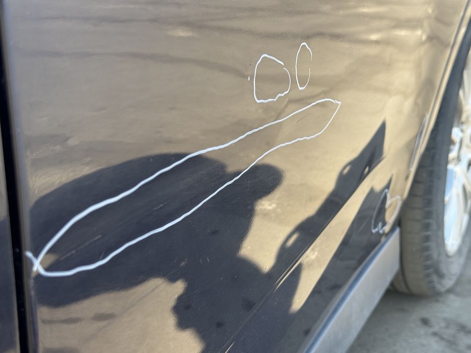 Ford Grand C-max drzwi lewe tył tylne IA FV