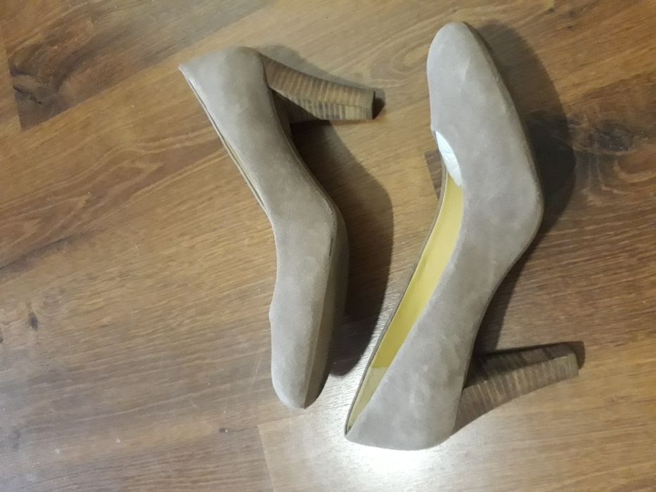 Замшеві туфлі Geox