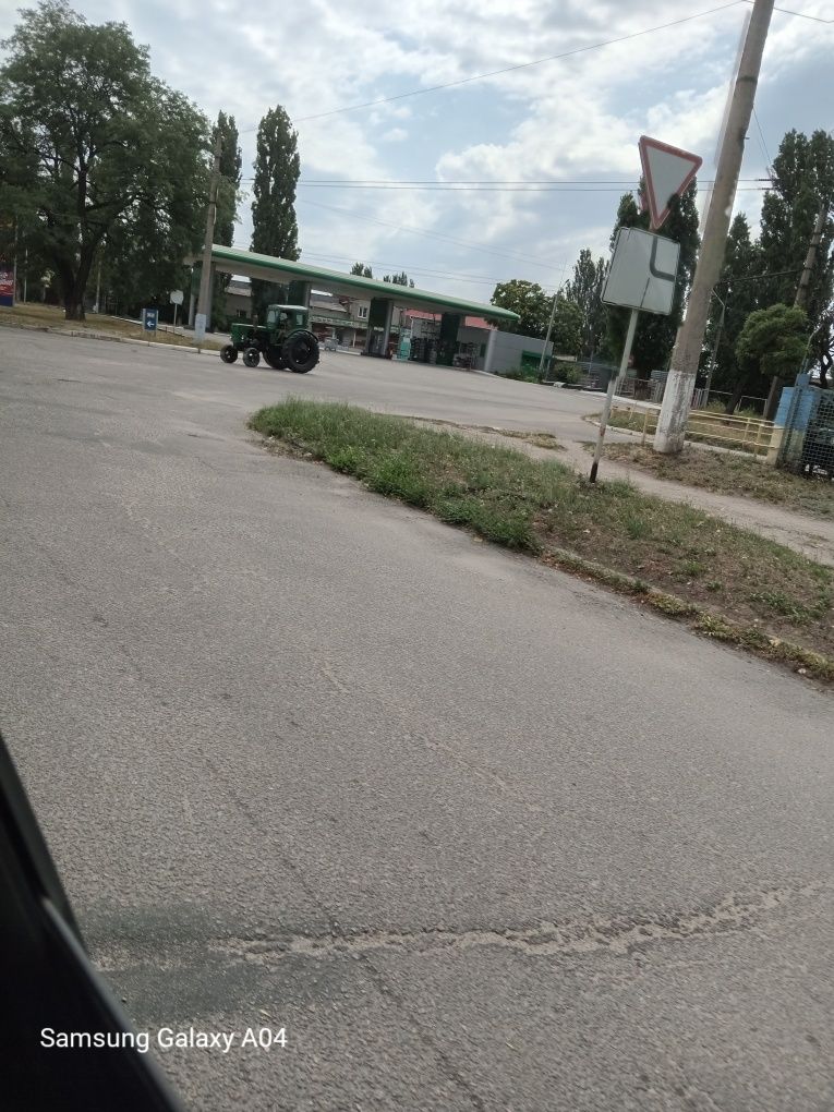 Трактор т40 косілка граблі прицеп лафет