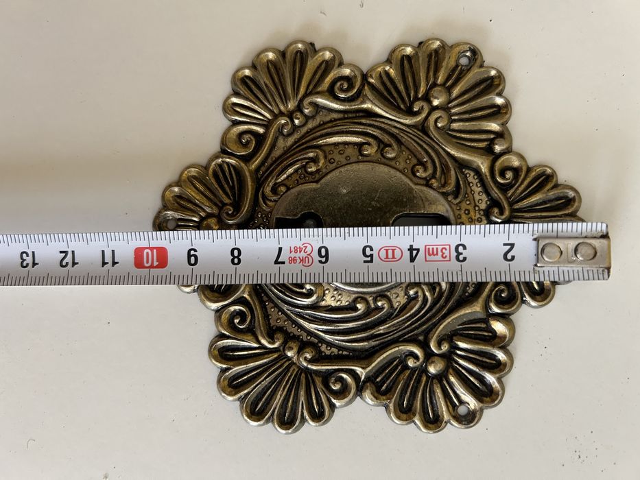 Ferragens de móveis rústicos