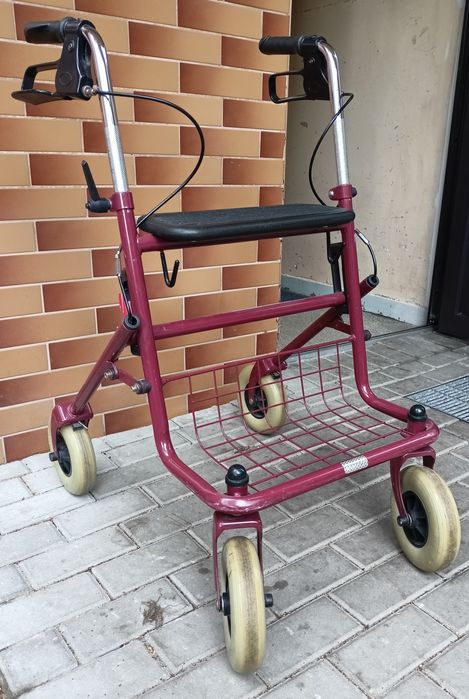Chodzik balkonik rehabilitacyjny niemiecki RUSSKA Standard bordowy