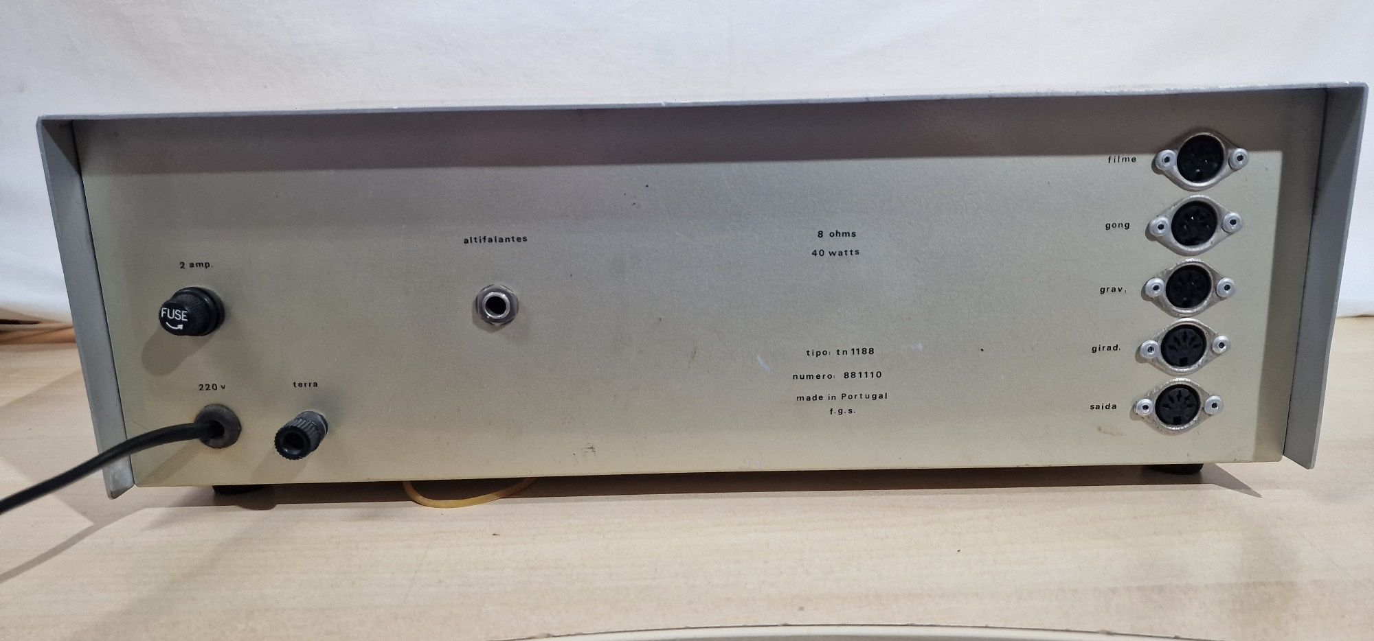 Amplificador FGS - Vintage