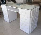 Mesa manicure capitone