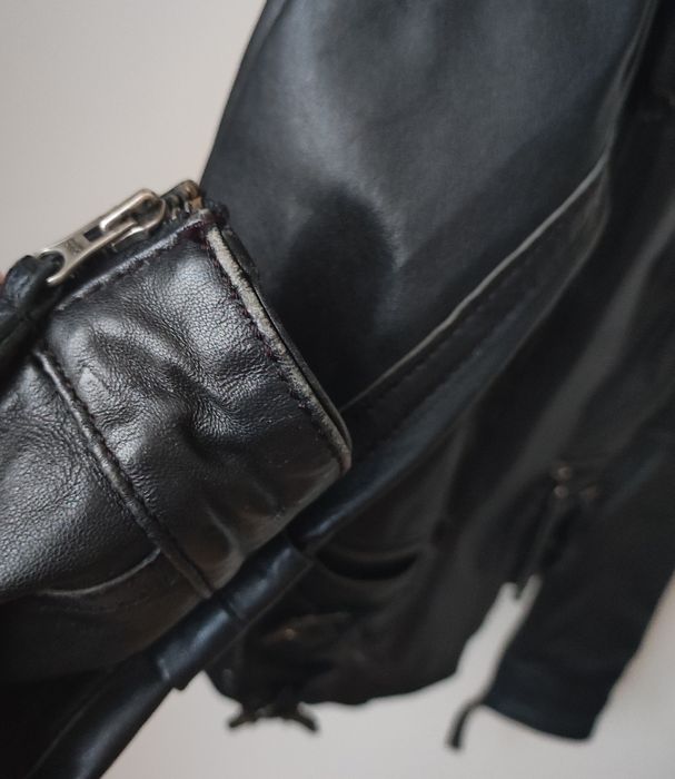 Ramoneska S 36 Xdye skóra naturalna czarna
motocyklówka